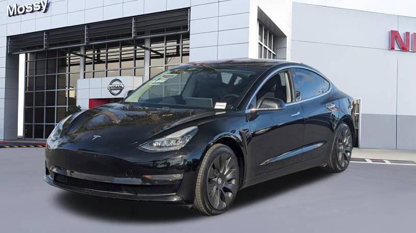 TESLA MODEL 3 2018 5YJ3E1EA5JF152610 image TESLA MODEL 3 2018 5YJ3E1EA5JF152610 image